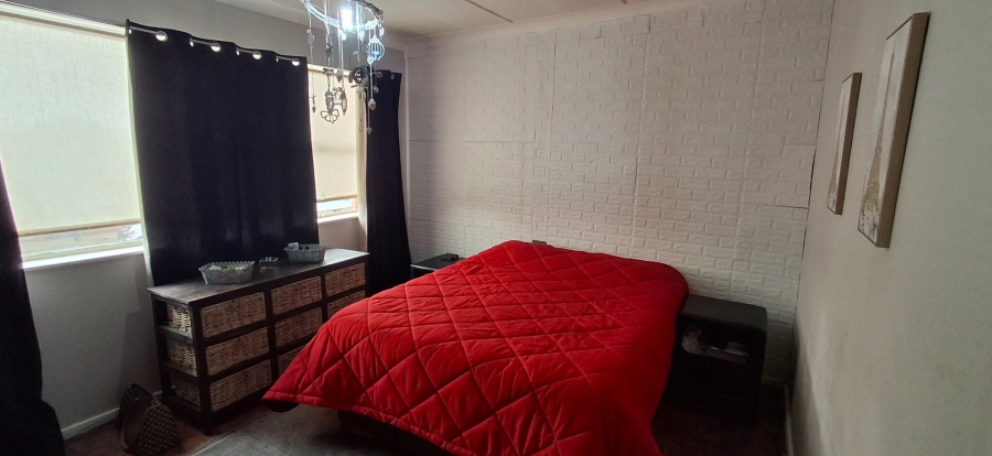 2 Bedroom Property for Sale in Bloemfontein Free State